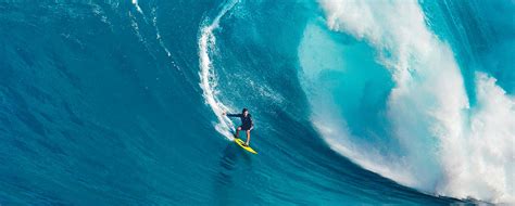 surfing  worlds biggest waves