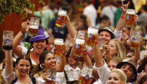 fotos empezó el oktoberfest en múnich la fiesta cervecera más grande