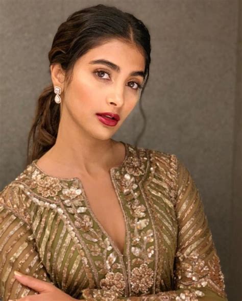 Was Pooja Hegde Caught In Case Of Drunk Driving The
