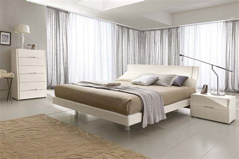 composizioni varie  camere da letto moderne rafaschieri arredamenti