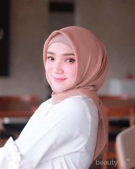 forum dear hijabers minta rekomendasi warna hijab  membuat wajah