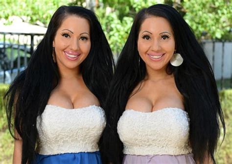 Meet The World S Most Identical Twins Worldation
