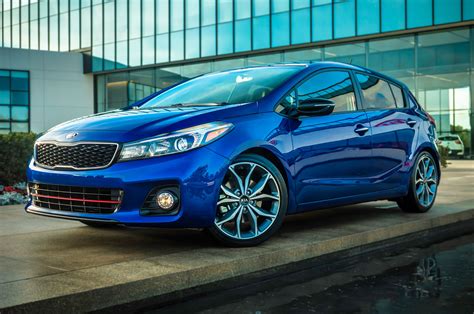 kia forte sx sporty compact hatchback    speed transmission asian journal