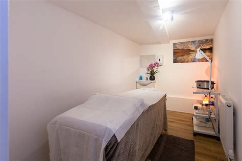 vitality massage and beauty treatment room beauty in kingston upon