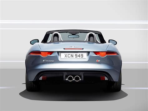 jaguar  type rear view car body design