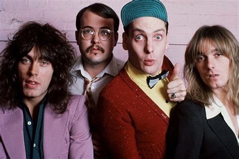 cheap trick sued  drummer   manager