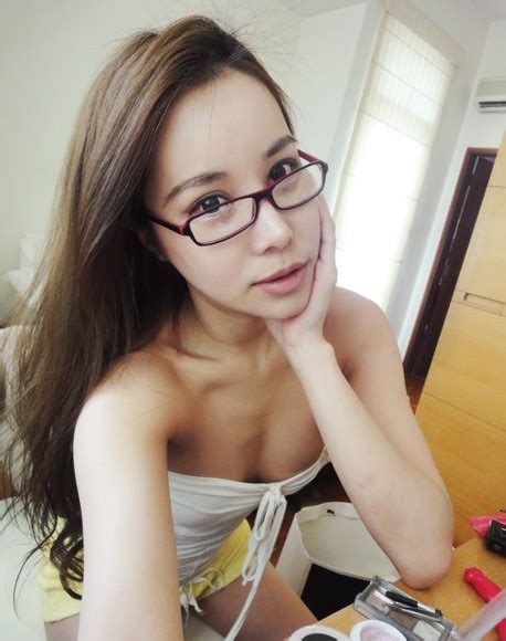 dawn yang from singapore lenglui 21 pretty sexy cute hot beautiful asian girls