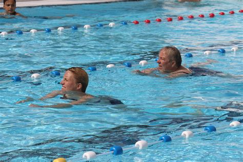 zwemles voor jongvolwassenen activiteit aquacentrum den helder