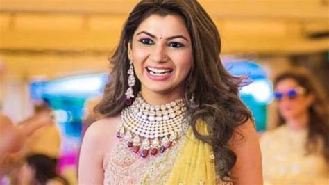 Sriti Jha Proves Styling Can Go A Long Way With Even A Hint Of Yellow