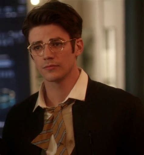 Pin By Mary Ina Tan On Grant Gustin Cute Guys Gustin