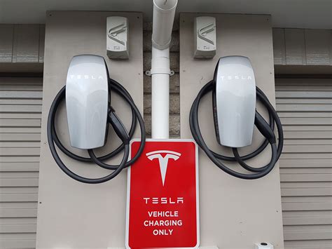 electric vehichle charging tesla charging accommodation