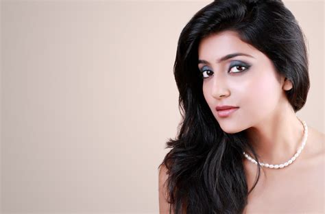 Indian Smile Model 2k Sexy Actress Cute Beautiful Hair Face