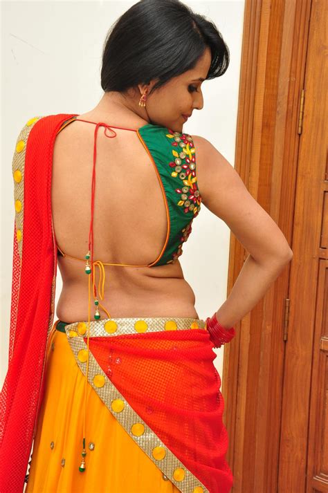 jabardasth anasuya in half saree actress wallpapers