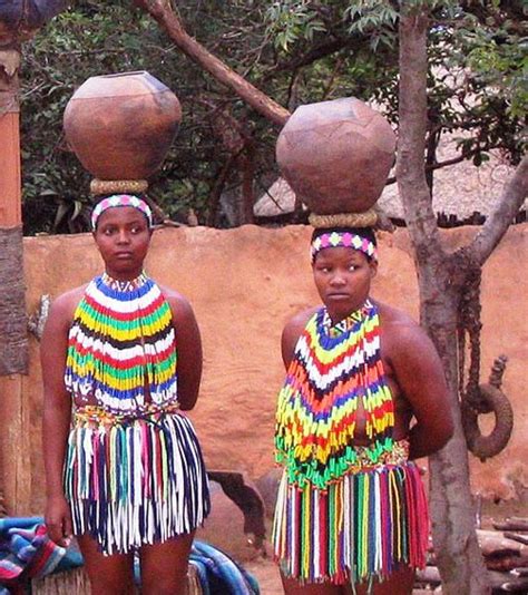 About Zulu Tribe Customs Colors And Fashion Sense Dunia