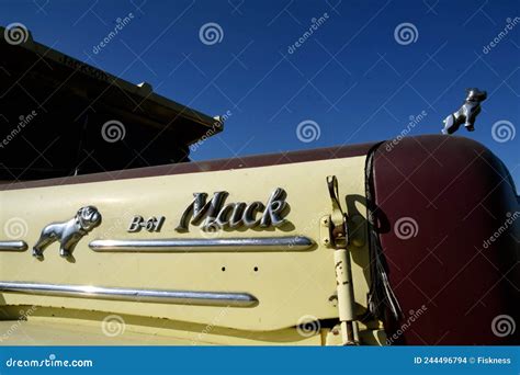 bulldog logo    mack truck cab editorial stock image image