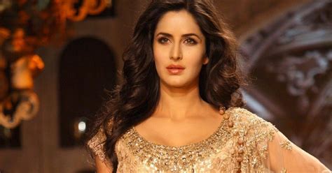 high quality bollywood celebrity pictures katrina kaif super hot in manish malhotra s dress at