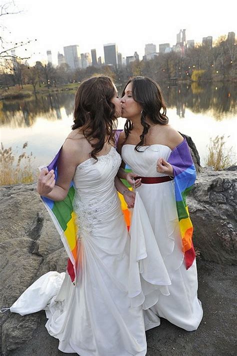 15 cute lesbian wedding ideas 2023