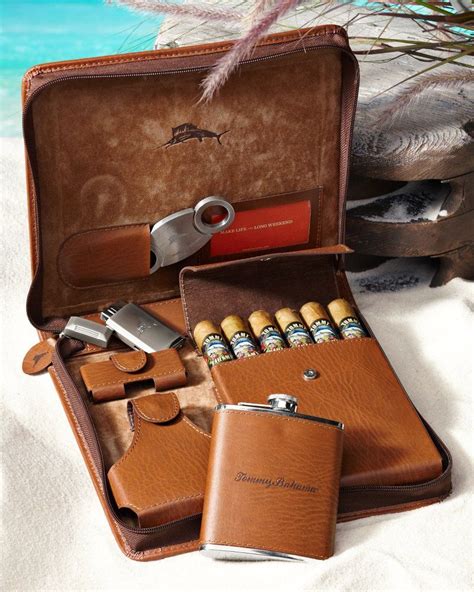 weekend leather cigar case cool stuff  buy pinterest leather cigar case leather