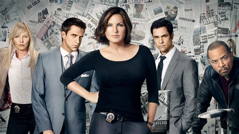 nbc orders  year deal  law order svu    chicago shows