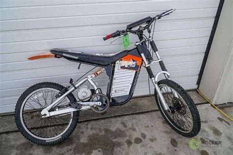 mongoose cxv  wheel full suspension bike roller auctions