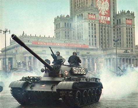 tank  polish army  celebration   anniversary