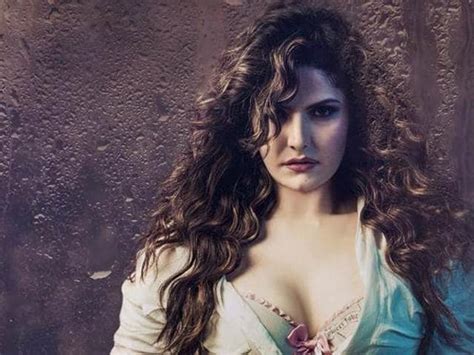 zarine khan says no to body shaming in her instagram post bollywood