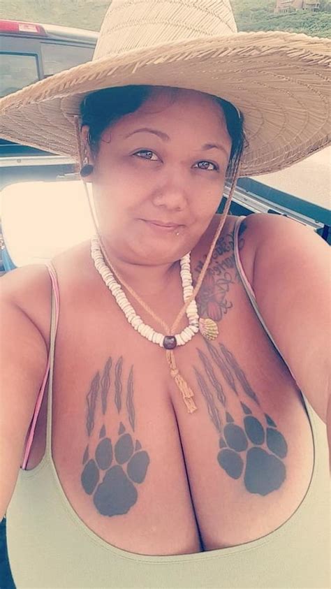 Queen Knockaz Hawaiian Big Tit Bbw Porn Pictures Xxx Photos Sex