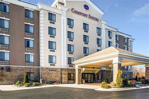 comfort suites greensboro   prices hotel reviews nc