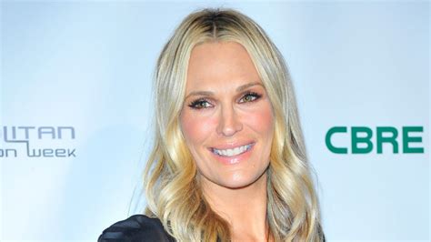 exclusive molly sims gushes over third pregnancy and expanding her tribe