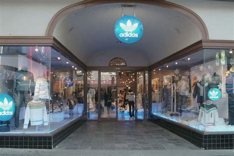 adidas launching unique  canada store expansion
