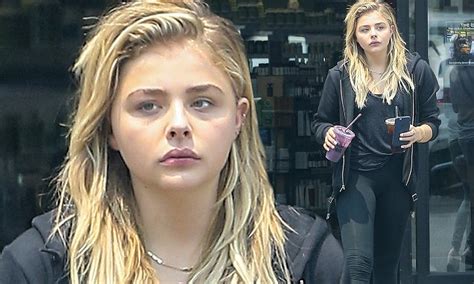 Chloe Grace Moretz Treats Herself To A Smoothie And Iced