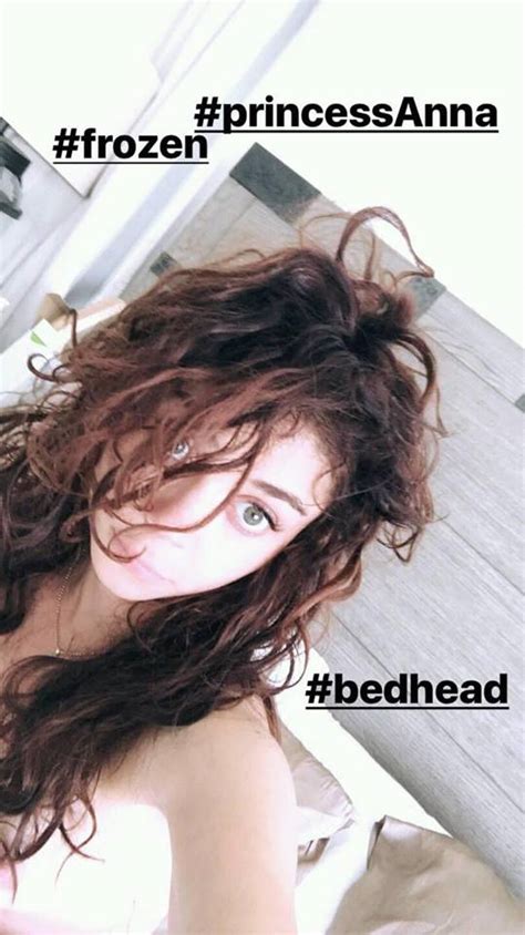 sarah hyland nip slip on her snapchat in bed of the day