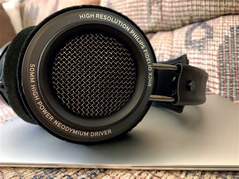 philips fidelio xhr headphones review world bolding