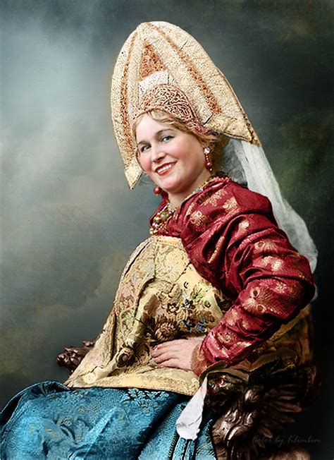 Woman In Russian Traditional Dress Olga Flickr