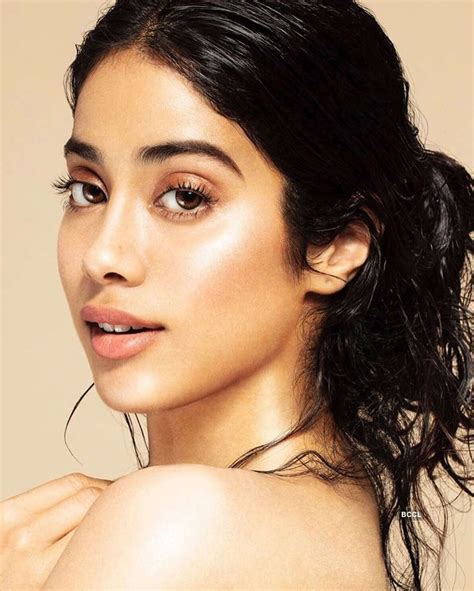 Janhvi Kapoor Gets Brutally Trolled For Her Body Hugging Dress Body