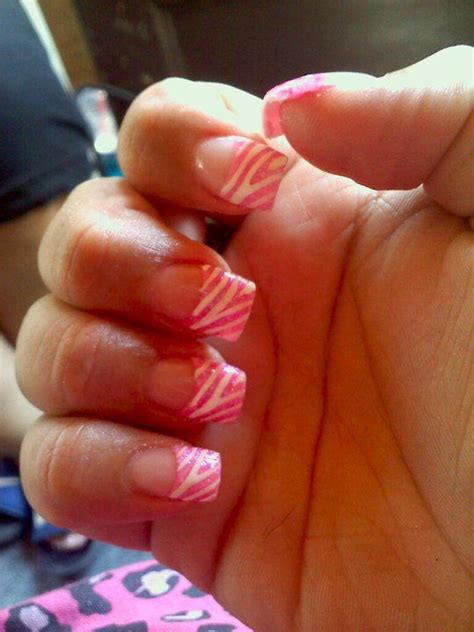 Pink Glitter Acrylic Nail Tips With White Zebra Stripes Acrylic Nail