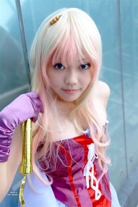 pretty asian girl shows us how to cosplay 32 pics