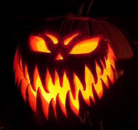 scary halloween pumpkin carving ideas designs