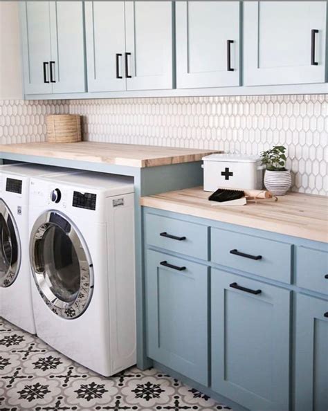good choice    laundry room  home reasonable planning saves  space