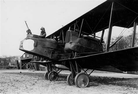 wwi german gotha bomber gunner  pilot ww airplanes vintage