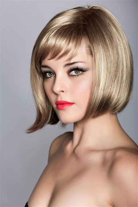 15 Cute Short And Medium Straight Hairstyles For A Dreamlike