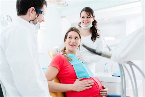 8 dental care tips for expectant mothers