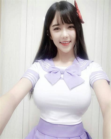 Cute Korean Girl Lee Soo Bin Huge Boobs Hot Unscientific Body Picture