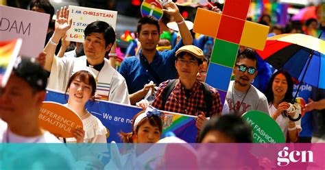 japanese same sex couple suing government over marriage
