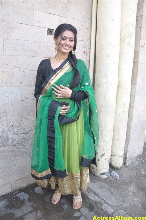 Sneha Latest Hot Photos In Green Designer Saree Actress
