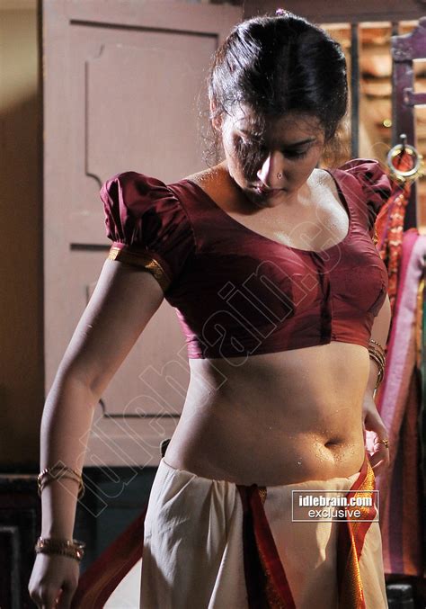 navel thoppul low hip show in saree page 172 xossip