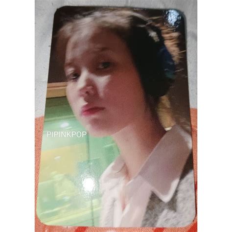 Jual Photocard Iu Sejeong Official Md Lilac Strawberrymoon Celebrity