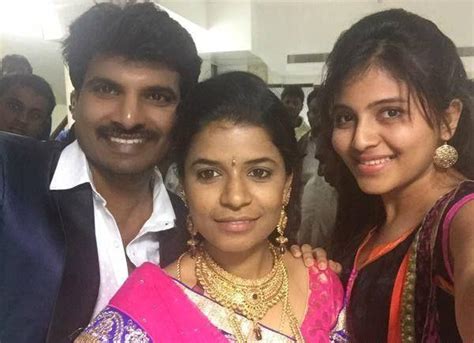 actress anjali instagram photos