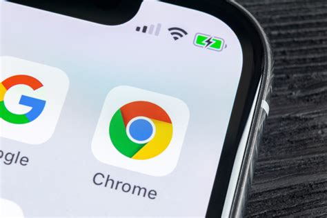 whats   google chrome   iphone  android