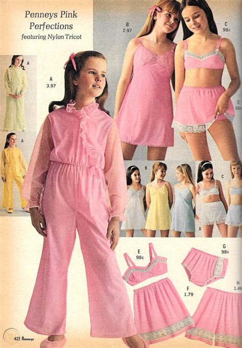 Tiny Lot Of Vintage Catalog Lingerie Underwear Slip Pantyhose Photo
